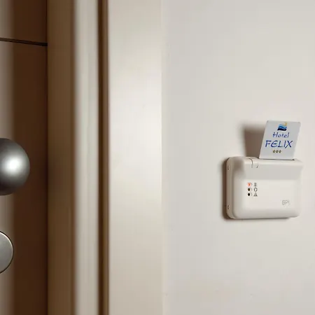 Felix Hotel