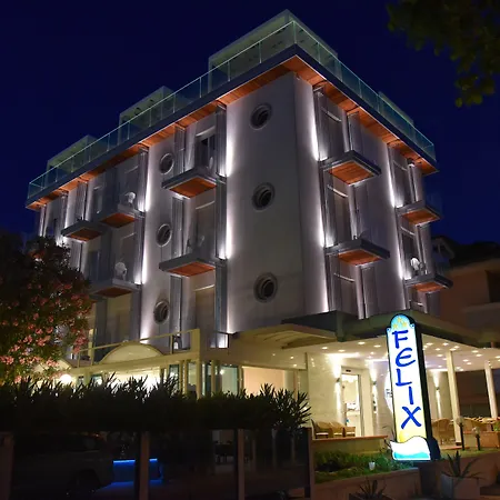 Felix 3* ريميني